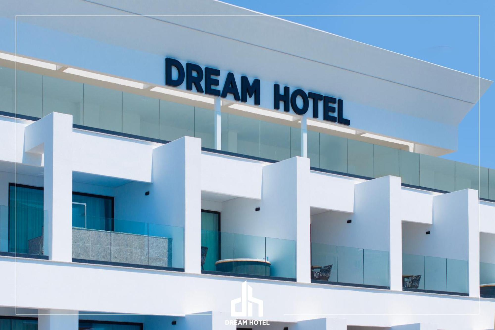 Dream Hotel Saranda ภายนอก รูปภาพ
