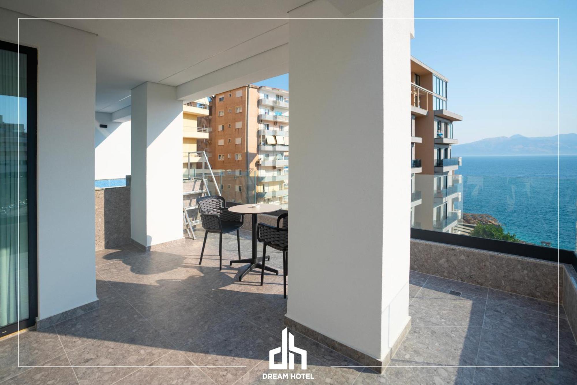 Dream Hotel Saranda ภายนอก รูปภาพ