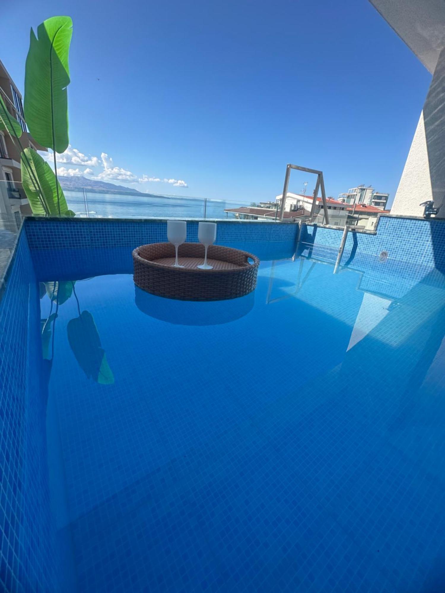 Dream Hotel Saranda ภายนอก รูปภาพ