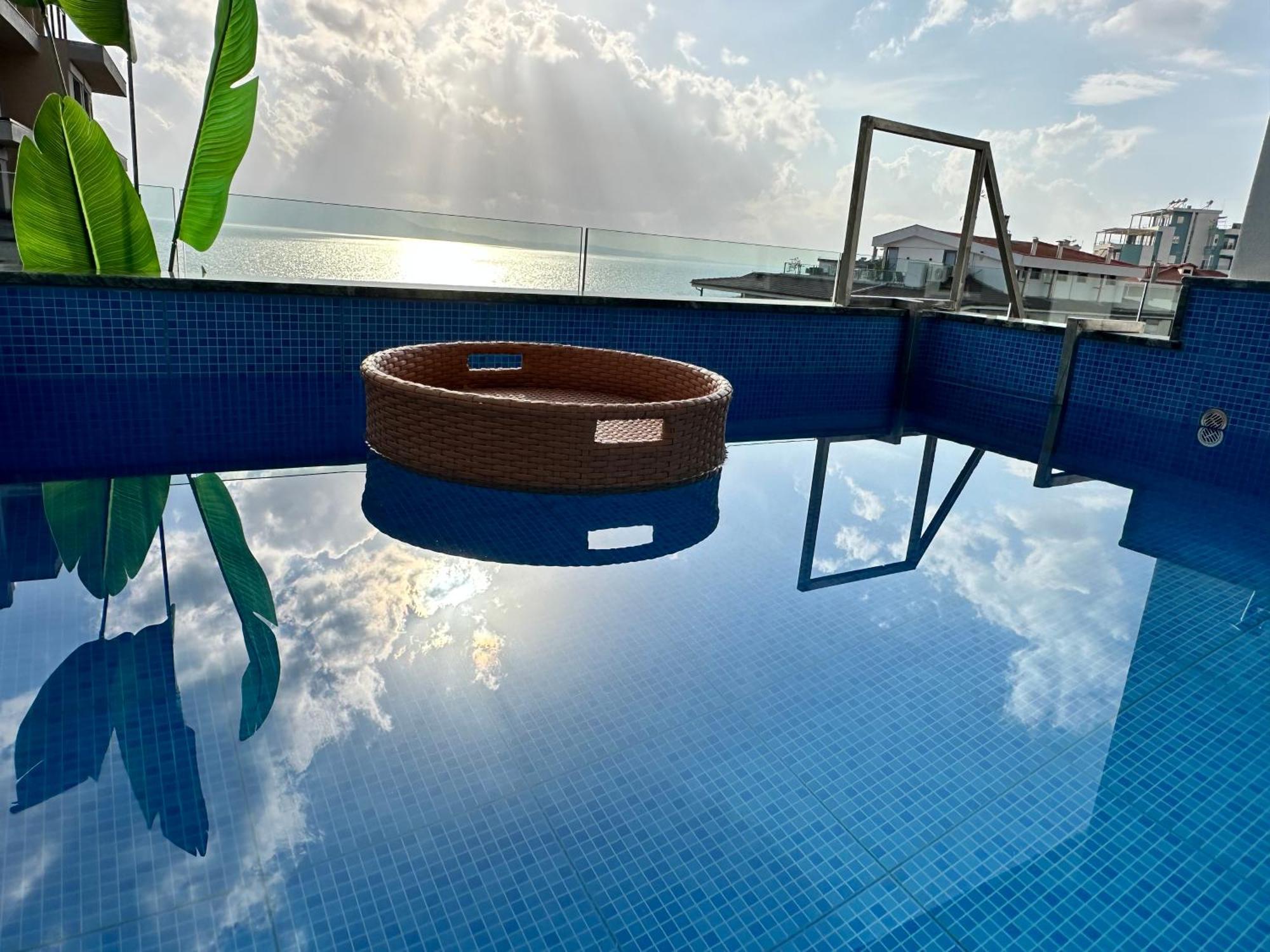 Dream Hotel Saranda ภายนอก รูปภาพ